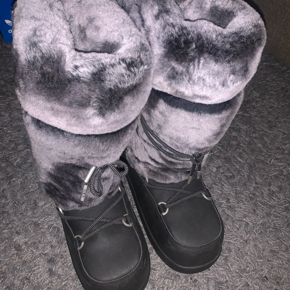 Gray UGG MoonBoots